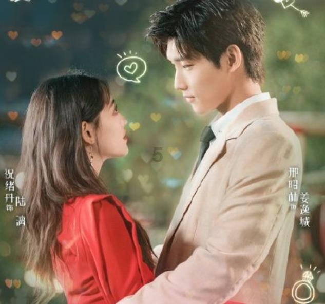 李健夫妇高调秀恩爱，网友：神仙眷侣